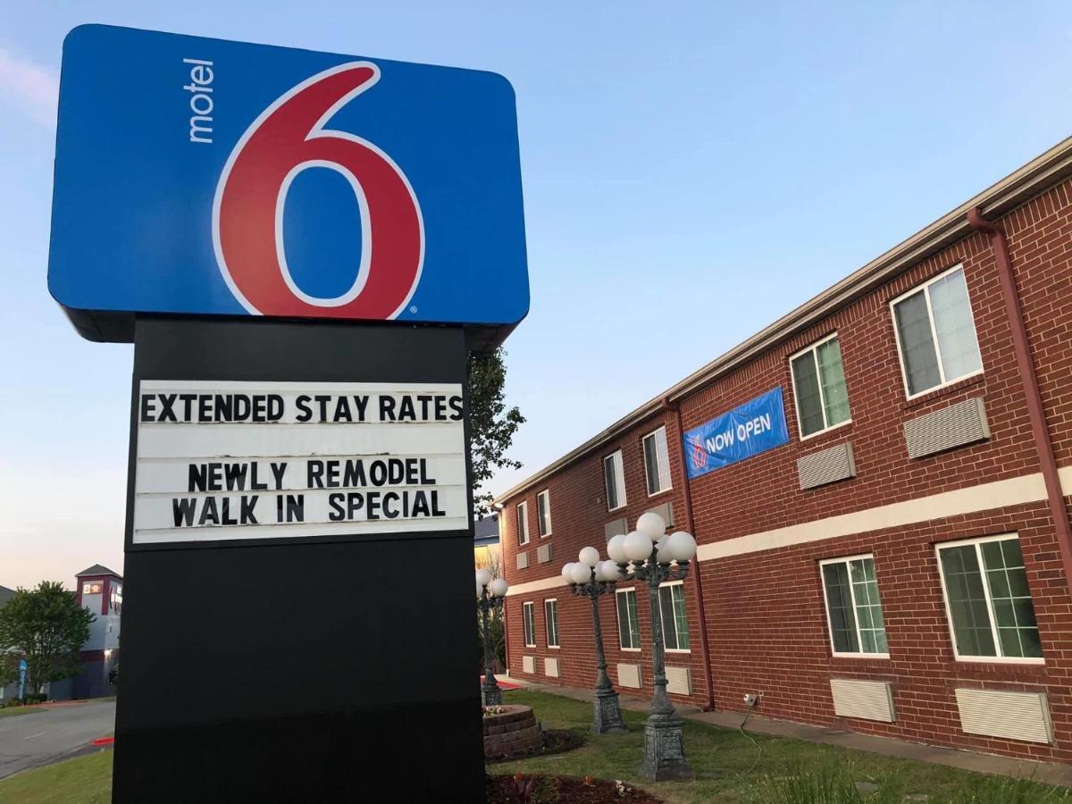 Motel 6 Tulsa, Ok - Central Exterior photo