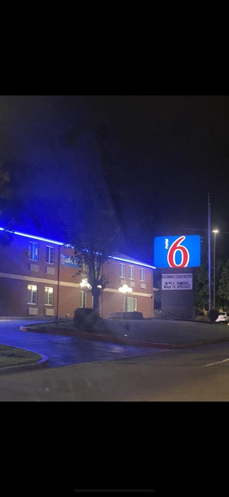 Motel 6 Tulsa, Ok - Central Exterior photo